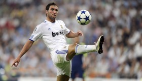 看球直播-最新一场NBA火箭队比赛结果与战术点评